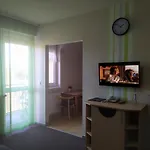Sweet Apartment *